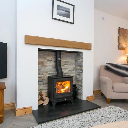 Pass The Keys Modern Coastal Home In Bull Bay Amlwch Exteriör bild